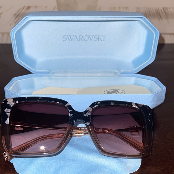 Swarovski Crystal Embellished Sunglasses
